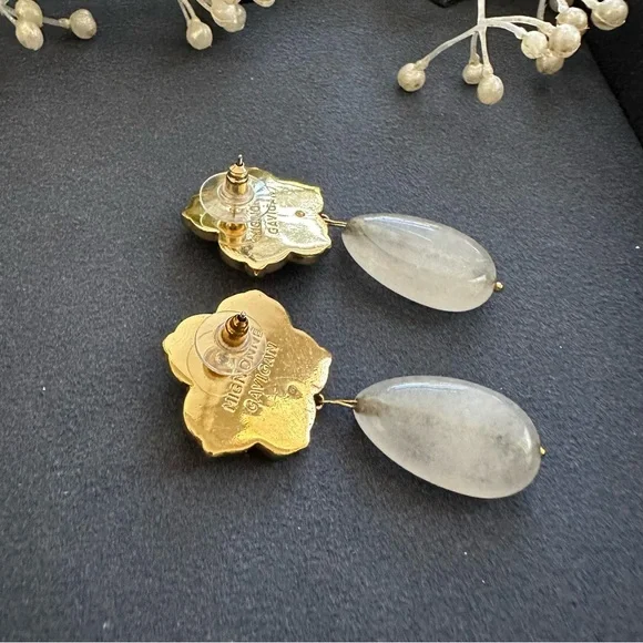 Mignonne Gavigan White Paloma Drop Earrings - Picture 6 of 12